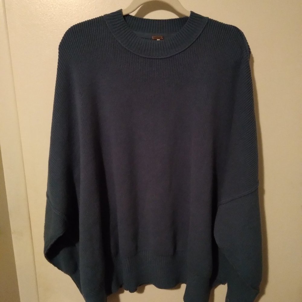 Free People Easy Street tunic oversized pullover sweater size small